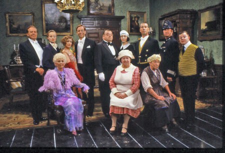 You Rang, M'Lord? (Csengetett, Mylord?)